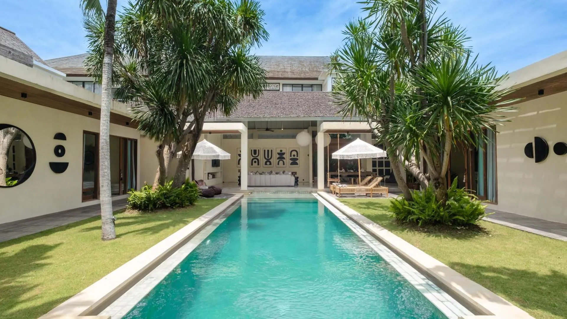 Villa Dreamer By Villa Finder Seminyak