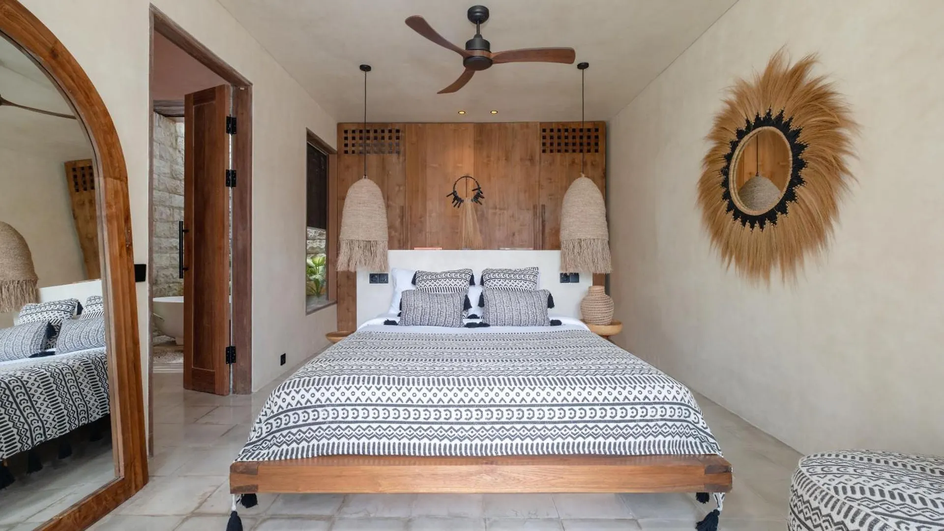 Villa Dreamer By Villa Finder Seminyak  Indonesia
